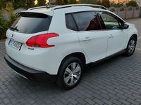 używany Peugeot 2008 1,6 ehdi Biała Perła