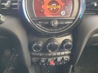 Używany Mini Cooper 136 KM (100 kW) 2018 Czarny Hatchback