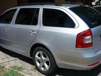 Używany Skoda Octavia 2012 Srebrny Kombi