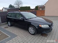 używany Volvo V70 V70 2.0d // manual // dwa komplety felg // hak // full2.0d // manual // dwa komplety felg // hak // full