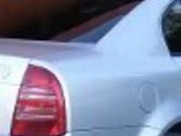 Używany Skoda Superb 130 KM (95 kW) 2003 Srebrny Sedan/Limuzyna