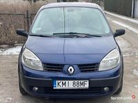 używany Renault Scénic 2, 1.6 benzyna, 203 tyś. Przebiegu, z aktualnymi opłatami.