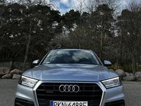 Używany Audi Q5 2018 Srebrny SUV