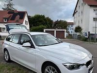 Używany BMW 318 2015