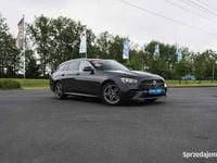 Używany Mercedes E220 194 KM (142 kW) 2021 Szary Kombi