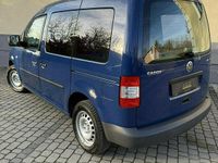 używany VW Caddy 1.6dm 102KM 2009r. 237 000km