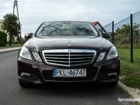 Używany Mercedes E200 2009 Brązowy Sedan/Limuzyna