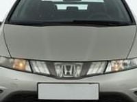 Używany Honda Civic 83 KM (61 kW) 2007 Beżowy Hatchback