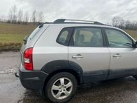 używany Hyundai Tucson 2dm 113KM 2005r. 350 000km