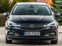 używany Opel Astra K"