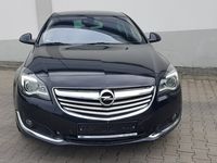 Używany Opel Insignia 140 KM (102 kW) 2015 Inny kolor Hatchback
