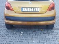 Używany Peugeot 207 88 KM (64 kW) 2006 Złoty Sedan/Limuzyna