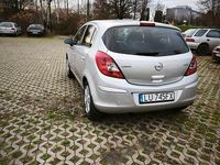 Używany Opel Corsa 2013 Srebrny Sedan/Limuzyna
