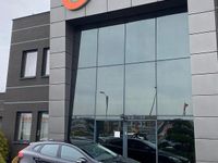 Używany Volvo V40 120 KM (88 kW) 2016 Czarny Hatchback