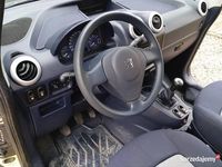 Używany Peugeot 1007 2005 Żółty Minivan