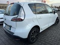Używany Renault Scénic III 130 KM (95 kW) 2012 Biały Minivan