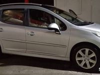 Używany Peugeot 207 2008 Srebrny Sedan/Limuzyna