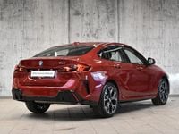 Używany BMW 220 Shadowline 156 KM (114 kW) 2025 Czerwony fire red metalizowany Coupe