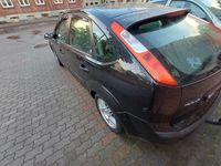 używany Ford Focus MK2 1.6 TI-VCT Ghia Beznzyna+LPG