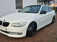 Używany BMW 325 218 KM (160 kW) 2010 Biały Coupe