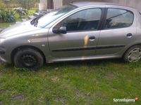 używany Peugeot 206 uszkodzny