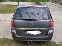 używany Opel Zafira B 2005r 7 osobowy