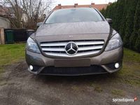 używany Mercedes B180 KlasaCDI W246 automat 7G DCT