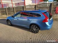 Używany Volvo V60 Momentum 2016 Niebieski Kombi