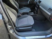 Używany Opel Astra 2010