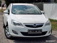 Używany Opel Astra 2010 Biały Hatchback