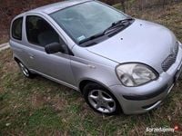 Używany Toyota Yaris 68 KM (50 kW) 1999