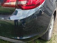 Używany Opel Astra 2014 Zielony Sedan/Limuzyna