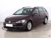 Używany VW Golf VII 116 KM (85 kW) 2017 Fioletowy Kombi