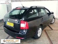 Używany Skoda Octavia 105 KM (77 kW) 2010 Czarny Sedan/Limuzyna