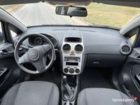 używany Opel Corsa D 1.0 4D Klimatyzacja Mały Przebieg Zadbana