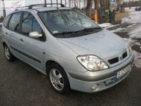 Używany Renault Scénic 112 KM (82 kW) 2000 Srebrny (metalik) Minivan