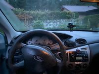 Używany Ford Focus 2003 Srebrny Sedan/Limuzyna