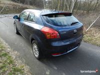 używany Kia Ceed 2.0 Crdi 140 km 2008 rok