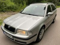 używany Skoda Octavia 1.9dm 90KM 2002r. 290 000km