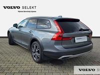 używany Volvo V90 CC D5 SCR AWD Pro aut