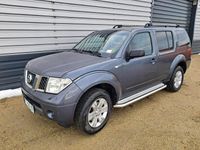 Używany Nissan Pathfinder 174 KM (127 kW) 2006 Grafitowy SUV