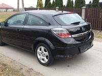 używany Opel Astra 1.4dm 90KM 2007r. 250 621km