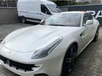 używany Ferrari FF 6.3dm 656KM 2014r. 21 886km