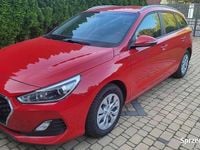 Używany Hyundai i30 2018 Czerwony Kombi