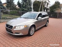 używany Volvo V70 Diesel 2.4 Rok 2008 Skóry Alu Hak.