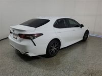 używany Toyota Camry 2.5dm 203KM 2024r. 341km