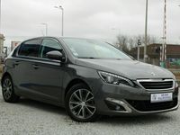 używany Peugeot 308 1.2dm 130KM 2017r. 72 000km