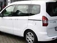 Używany Ford Tourneo Courier 101 KM (74 kW) 2014 Biały Minivan