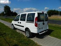 Używany Fiat Doblò 84 KM (61 kW) 2007 Biały Minivan