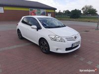 używany Toyota Auris 2013